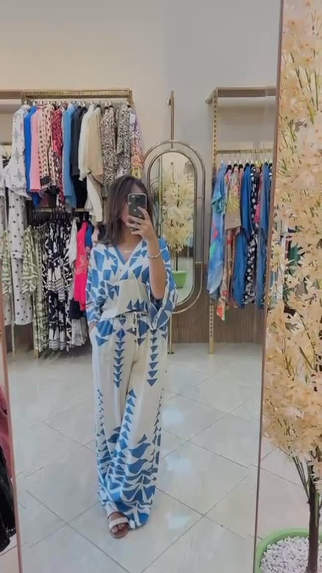 Robes Madorhia, référence MDR-205